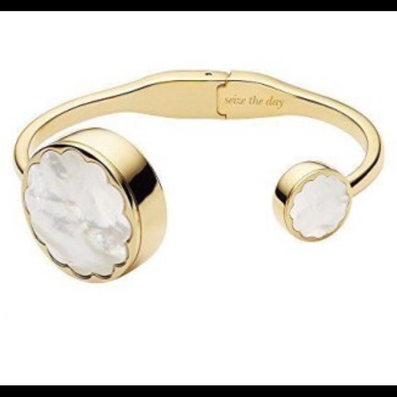 Kate spade scallop gold tone activity tracker - Picture 2 of 2